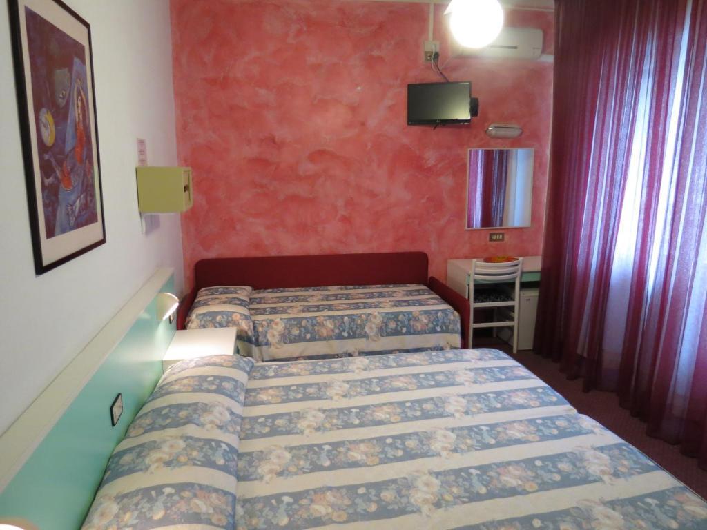 Hotel Fortuna Caorle Room photo