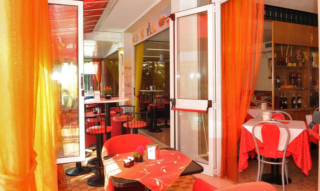 Hotel Fortuna Caorle Exterior photo